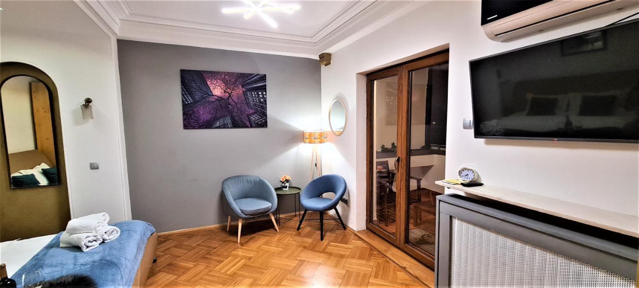 Central Arghezi Art Deco Apartment Piata Universitatii بوخارست المظهر الخارجي الصورة